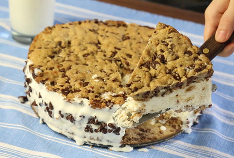 Giant Chipwich Is The Ice Cream Sandwich Of Your Dreams Thrillist