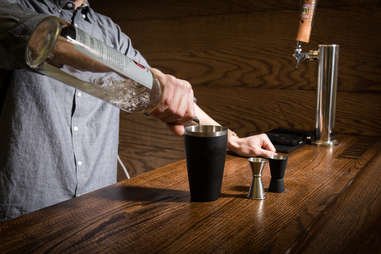free pour