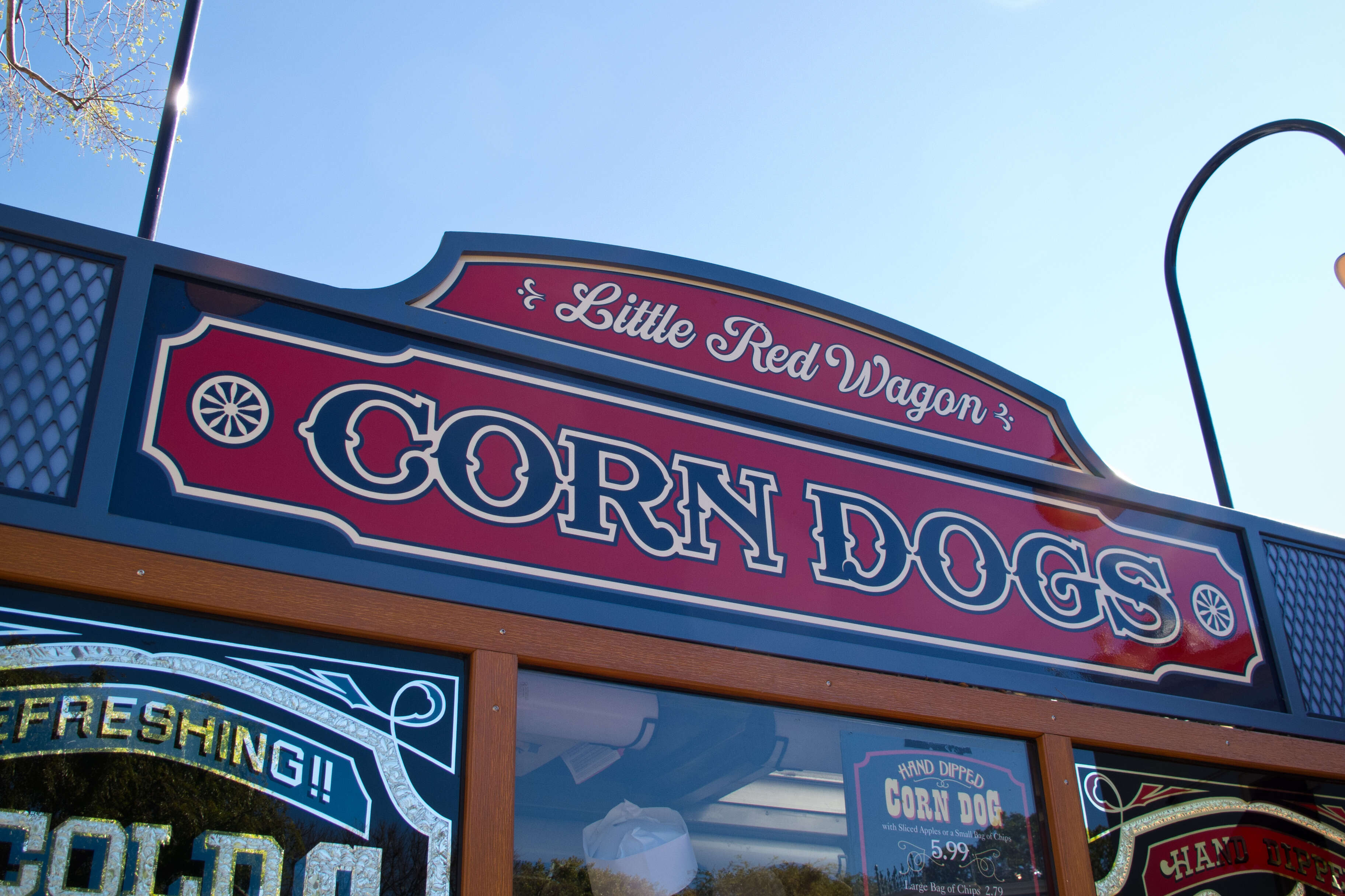 Little Red Wagon, Disneyland corn dogs