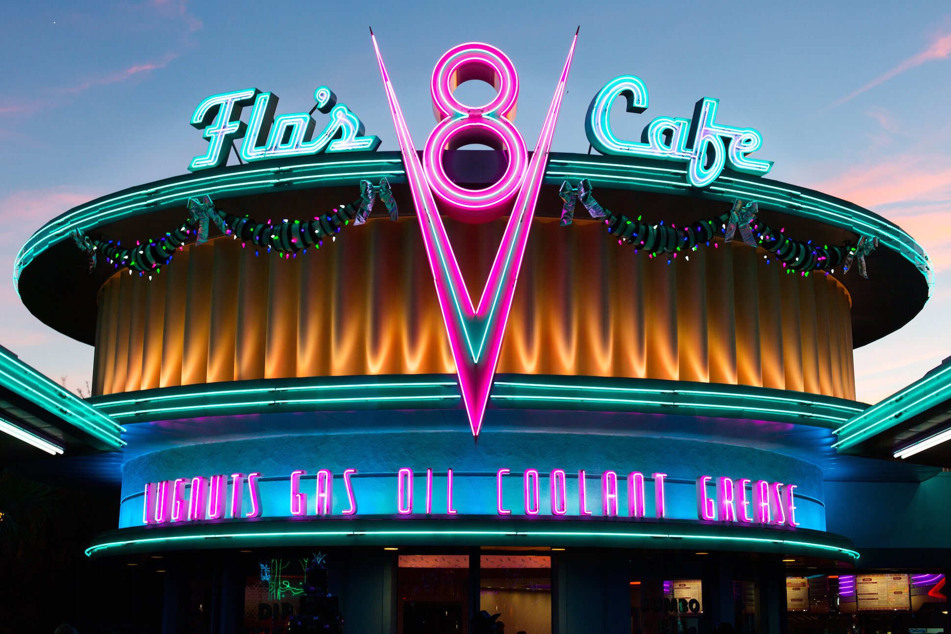 Flo’s V8, DIsneyland Carsland