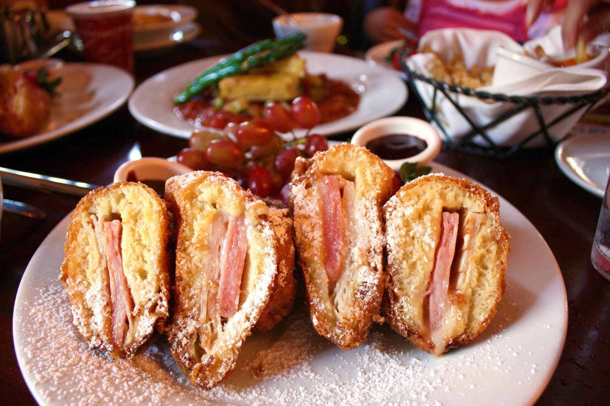 Monte Cristo Sandwich, Cafe Orleans Disneyland