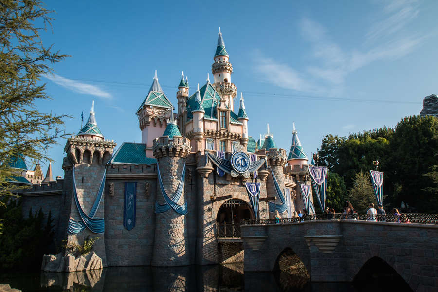 Best Disneyland Restaurants and Places to Eat - Thrillist