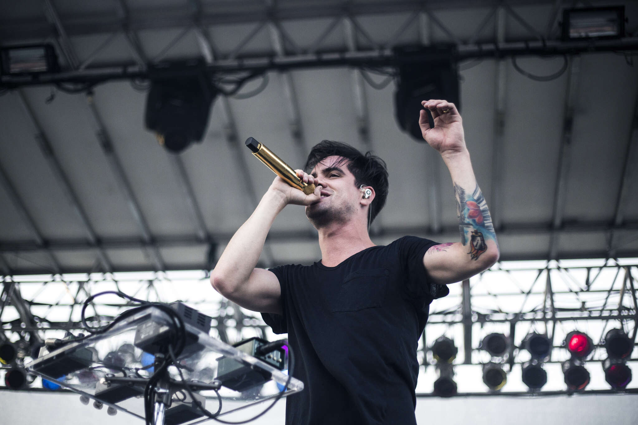 Brendon Urie panic at the disco