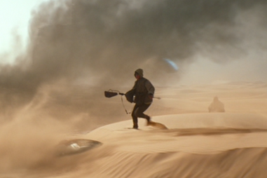 force awakens falcon chase