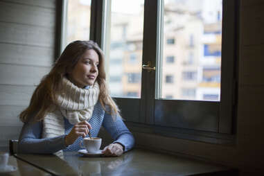 girl in coffee shop winter