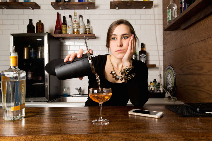 Things Bartenders Do Wrong, According to Bartenders - Thrillist