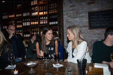 10 Degrees Bar