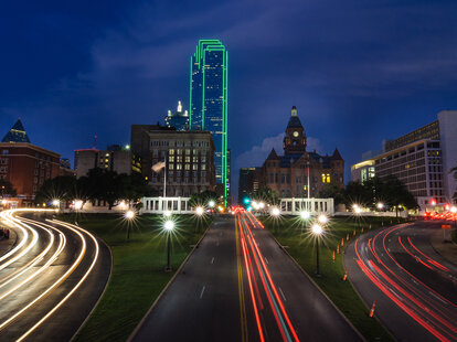 dealey plaza dallas texas avoid tourist traps