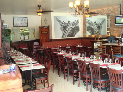 Le P'tit Paris Bistro: A Bar in Brooklyn, NY - Thrillist