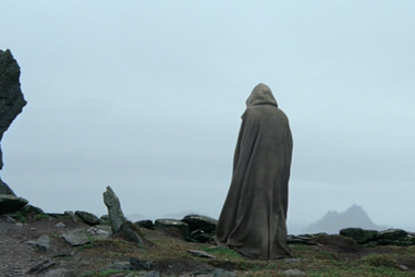 luke skywalker tombstone - star wars force awakens
