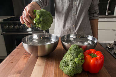 how to wash vegetables kitchen skills