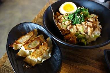 JINYA ramen