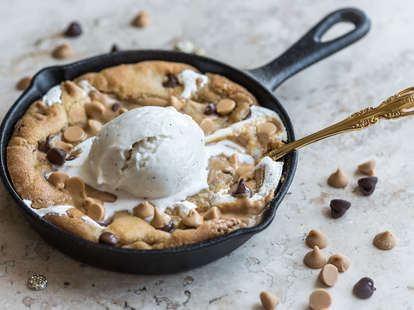 skillet cookie