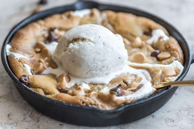 skillet cookie