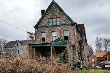 broken home in pittsburgh