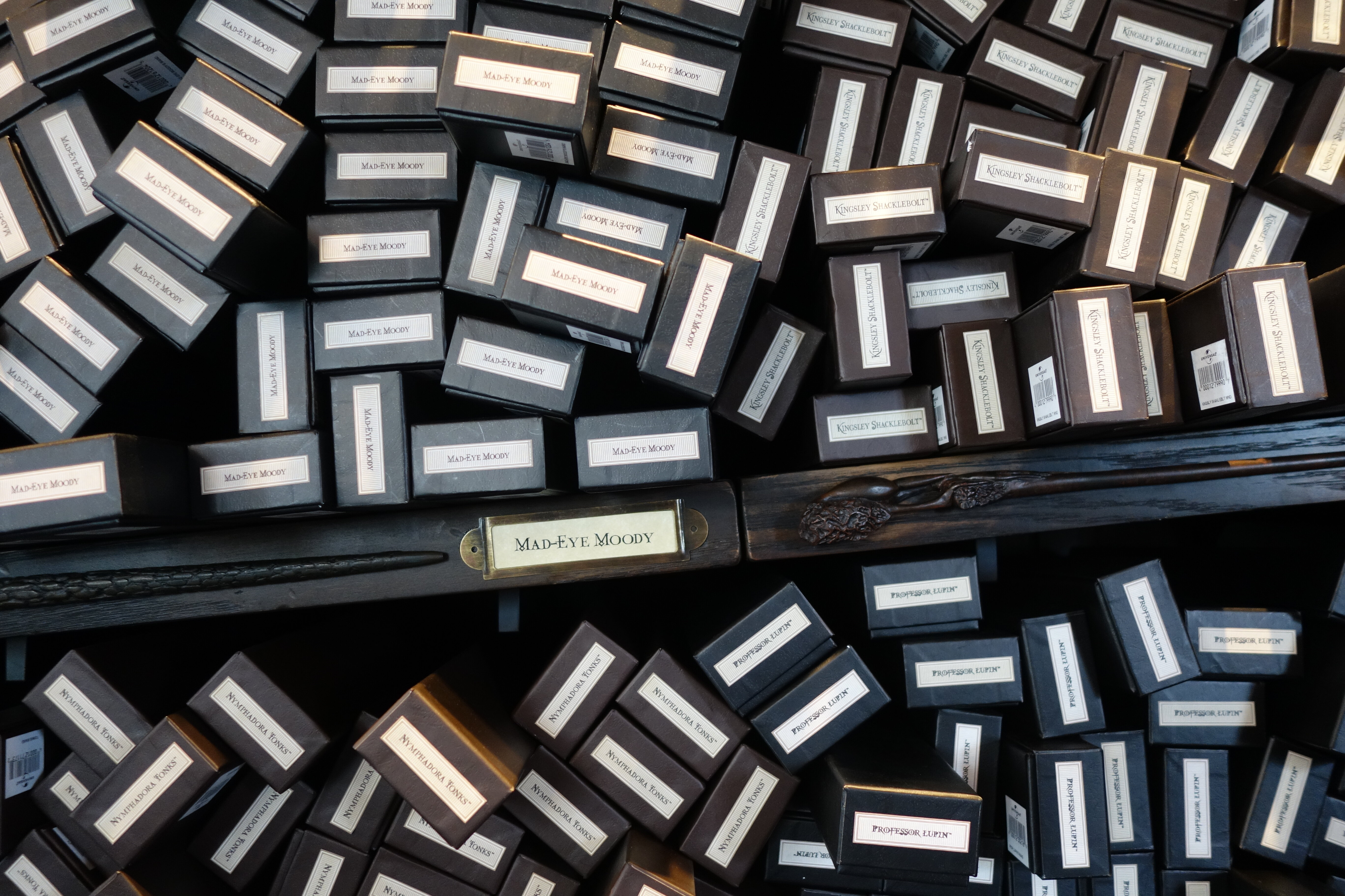 magic wands, ollivander’s wand shop