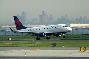 La Guardia takeoff