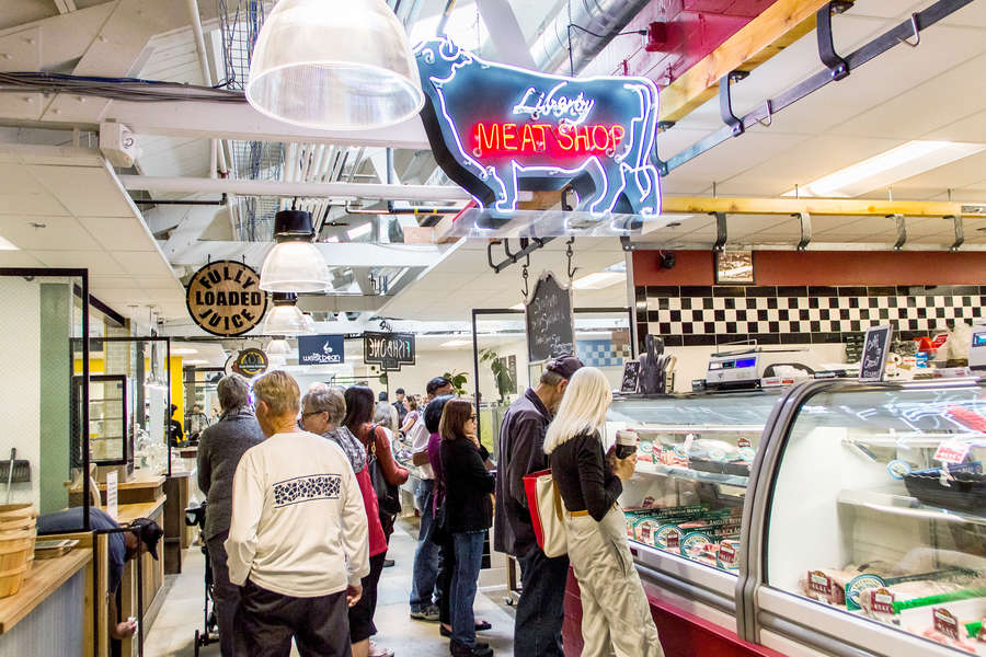 are dogs allowed at liberty station public market