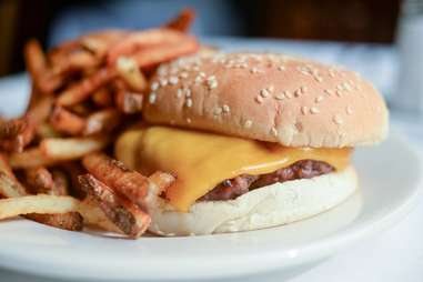 Walker's Bar, burgers, cheeseburger