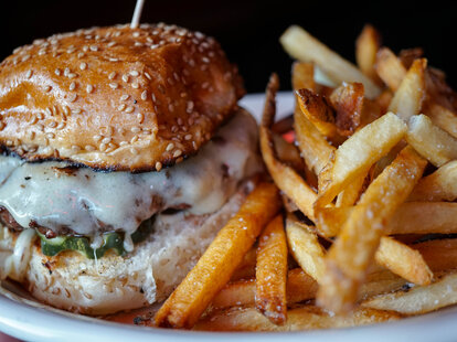 rose’s, rose’s new york, rose’s burgers