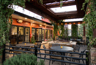 It's Spring. Go Drink at These 10 New Outdoor Spots in Dallas.