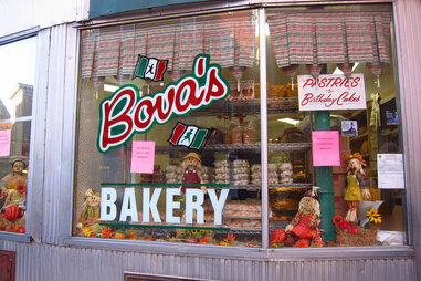 Bova’s bakery in Boston