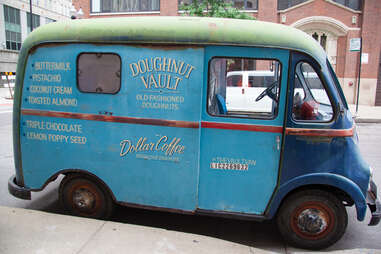 Doughnut Vault chicago food truck