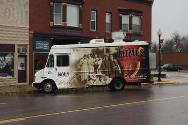 Mimi's Chicago Humble Pie food truck
