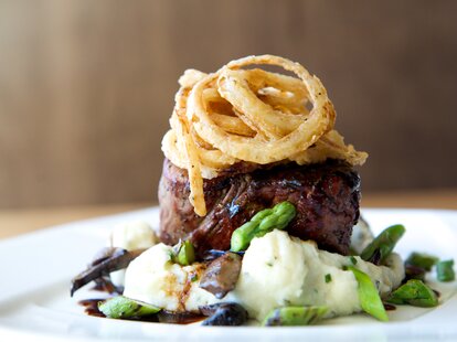 The Southern Nashville, steak