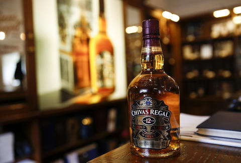 Facts About Chivas Regal Scotch Whisky - Thrillist