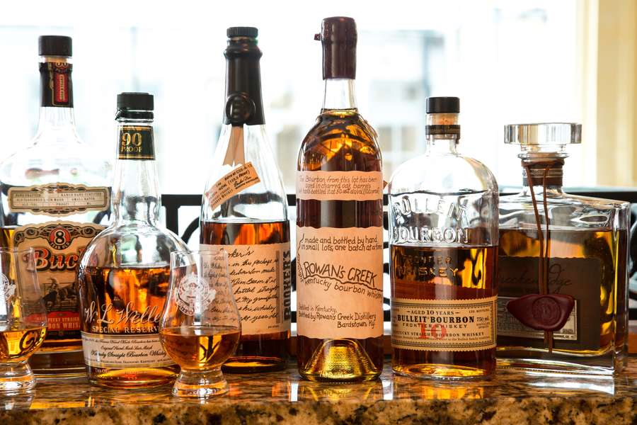 The Best Bourbon Bars in New Orleans - Thrillist