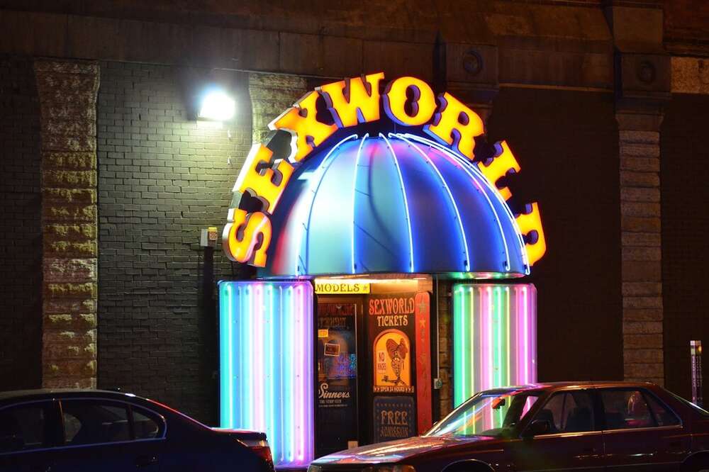 Sexworl Com - SexWorld Minneapolis - Thrillist