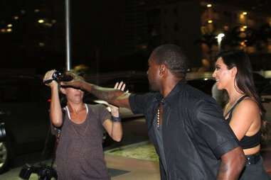 Kanye West knocking off camerawoman in Miami