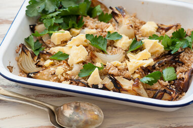 farro and onion dish
