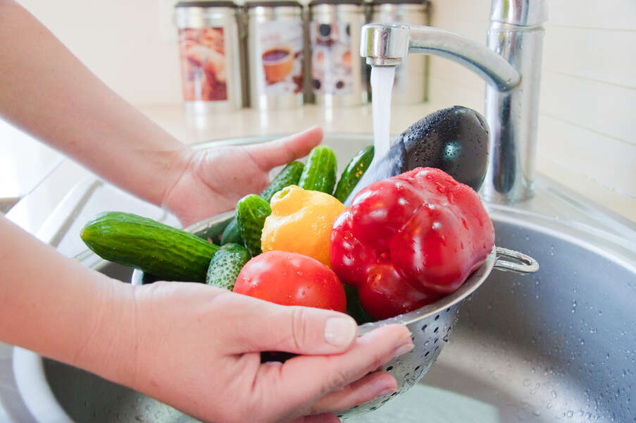 How To Wash Your Vegetables And Why Its So Important Thrillist 3449