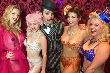 bustout burlesque