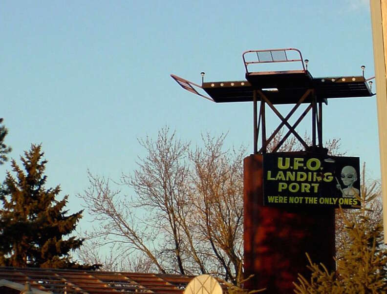 U.F.O. Landing Port