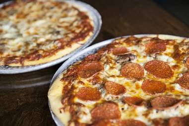 Best Pizza In Nashville Pizza Shops With The Best Slices In Town Thrillist