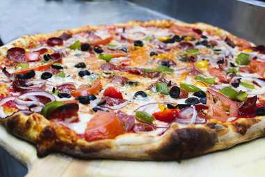 Capos Pizza