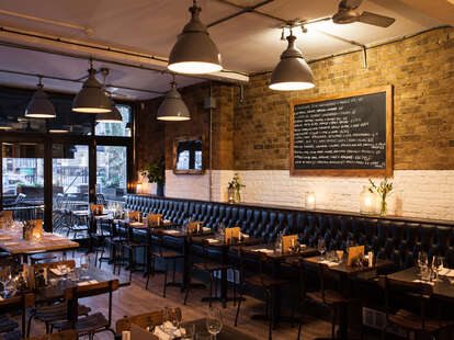 8 Hoxton Square: London - Thrillist