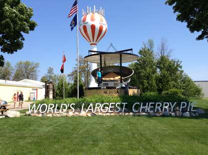 World's Largest Cherry Pie