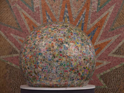 world's largest ball of stamps