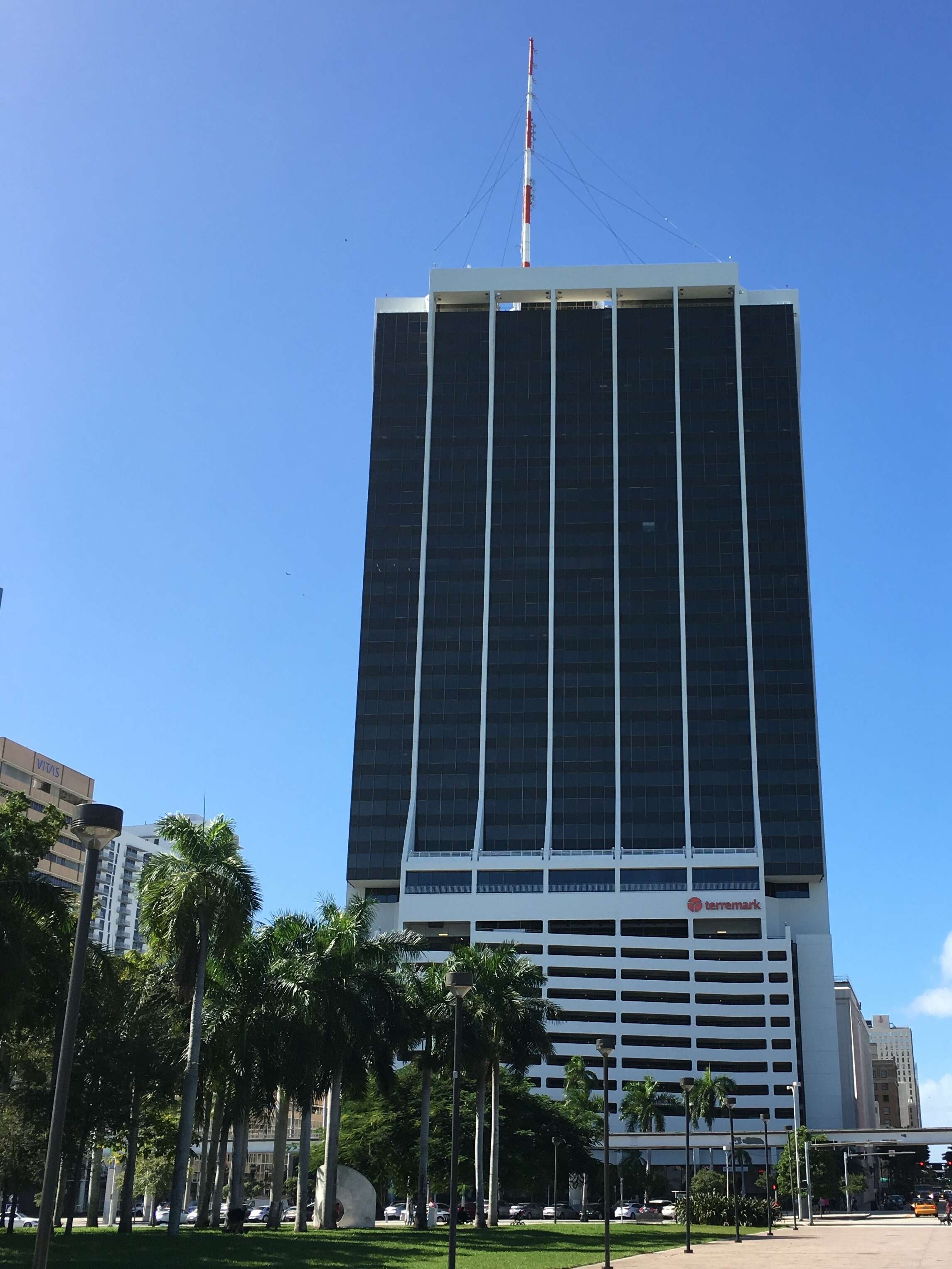 One Biscayne Tower