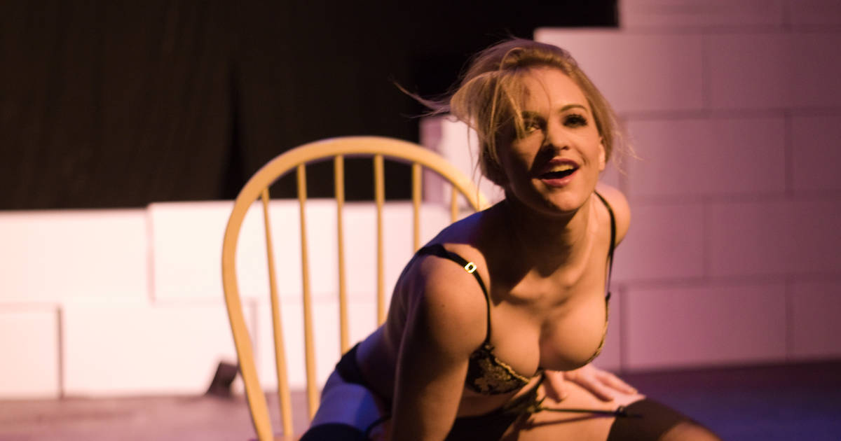 Cabaret Show Sex Porn - Hottest Burlesque Shows in Chicago - Thrillist