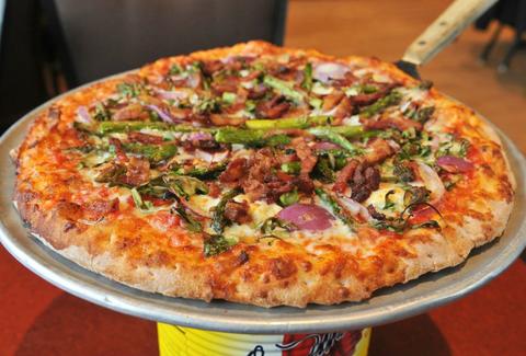 Pizza Lucé: A Minneapolis, MN Restaurant.