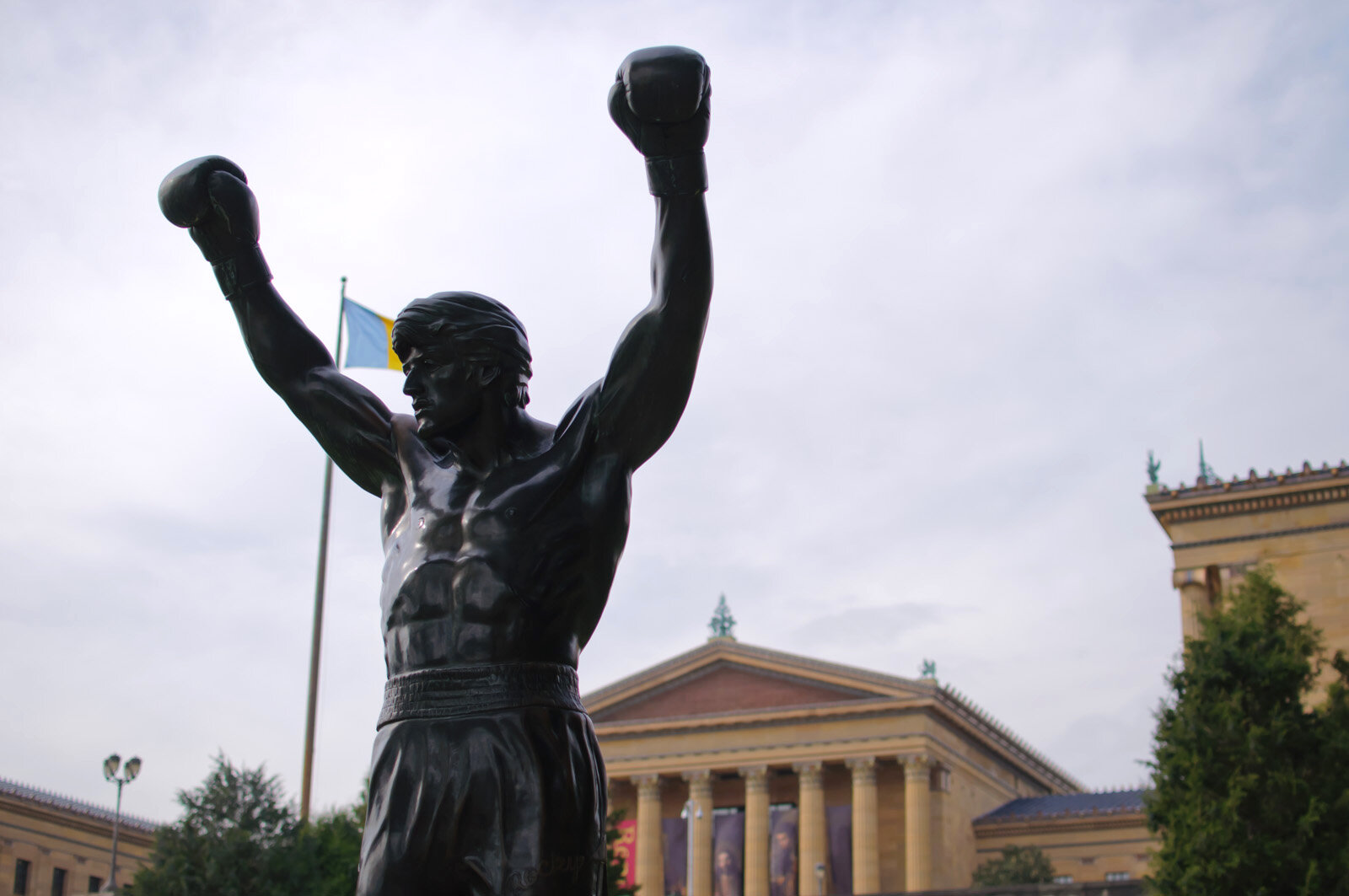 rocky statue and philadelphia museum of art