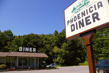 Phoenicia Diner