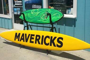 Mavericks Surf Company