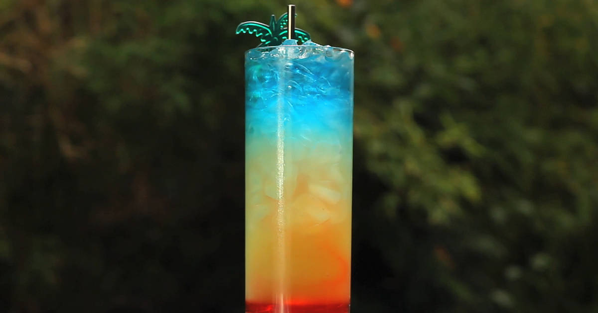 Paradise Cocktail - TipsyBartender.com  Candy drinks, Yummy drinks, Summer  drinks