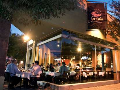 Best Louisville Restaurants & Bars With Outdoor Seating & Patios ...